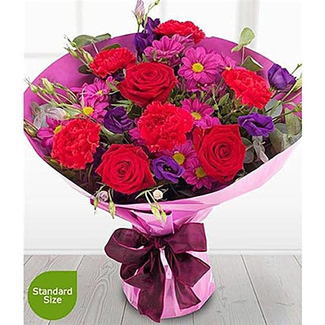 Send Valentines Gifts Uk Valentine S Day Online Ferns N Love Struck Valentine S Day Gift Delivery In Uk